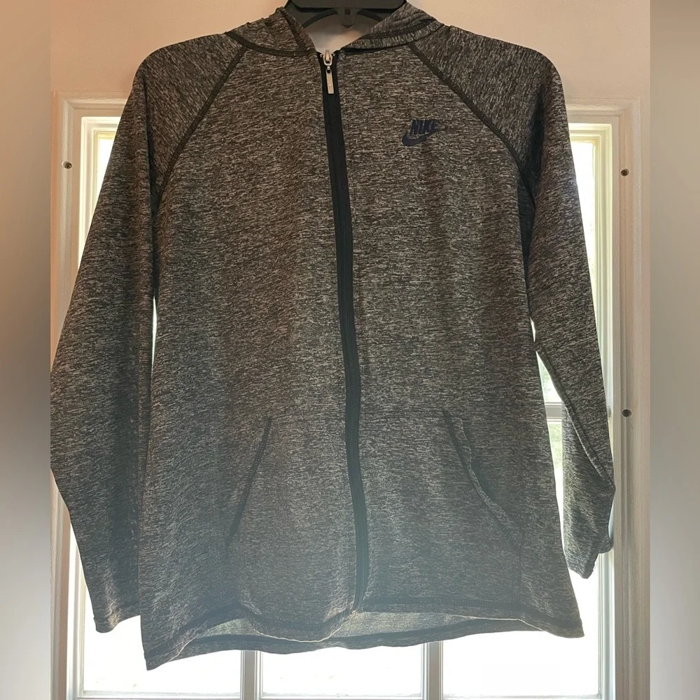 Nike Heathered Gray boys Full-Zip Hoodie size xl